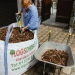 garden bark chips